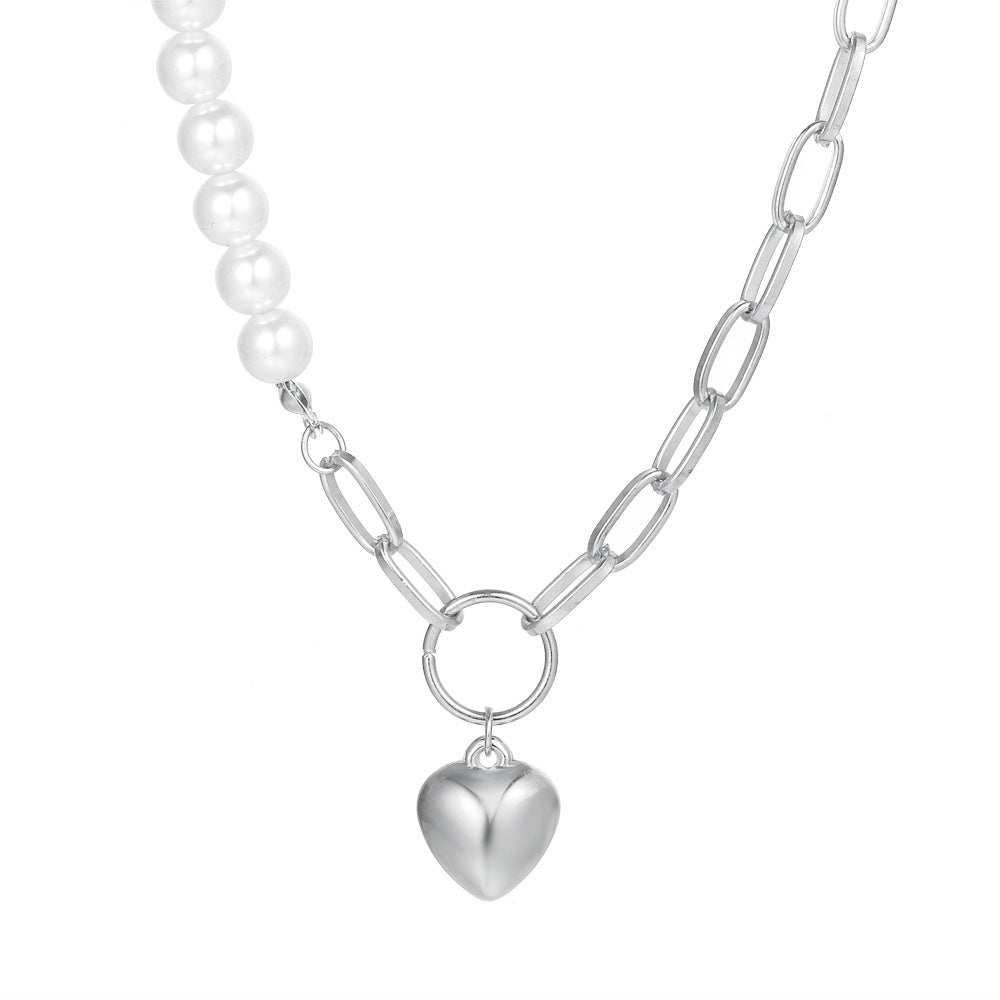 Heart-shaped pearl collarbone necklace
