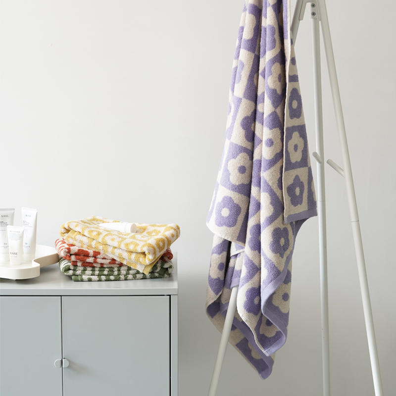 Plaid Series Bath Towel