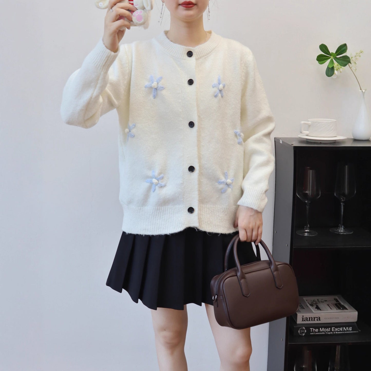 Embroidered Knitted Cardigan