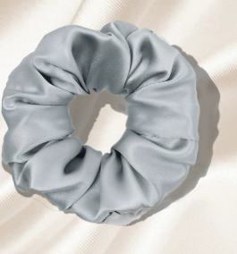 Large mulberry silk scrunchie