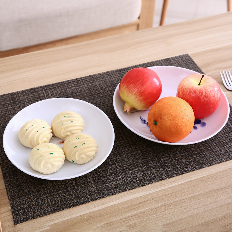 Traditional Style Dinner Plates