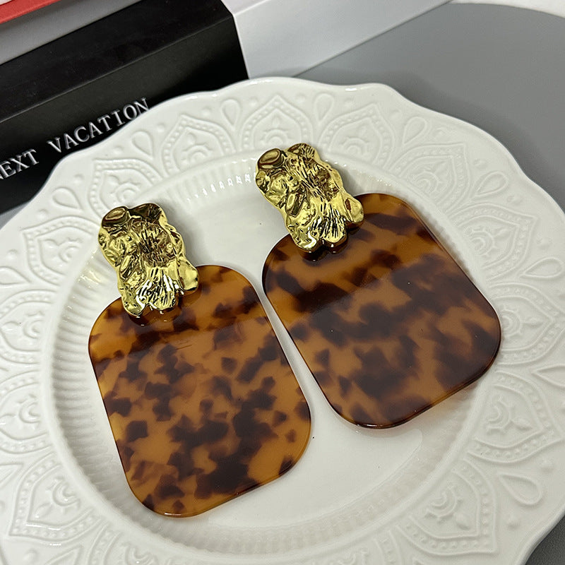 Temperament resin leopard print earrings