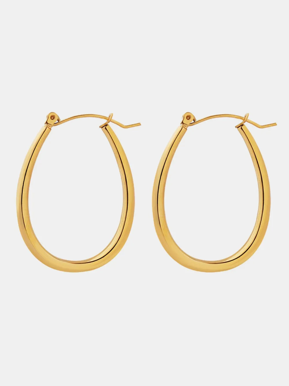 Elegant and niche earrings