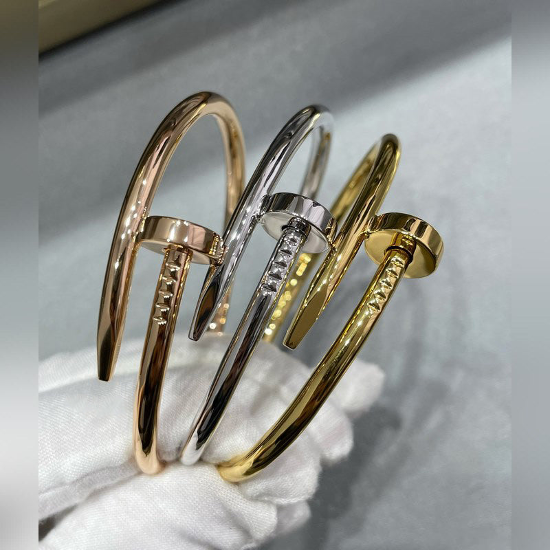 V-Gold Diamond Pavé Screw Cuff