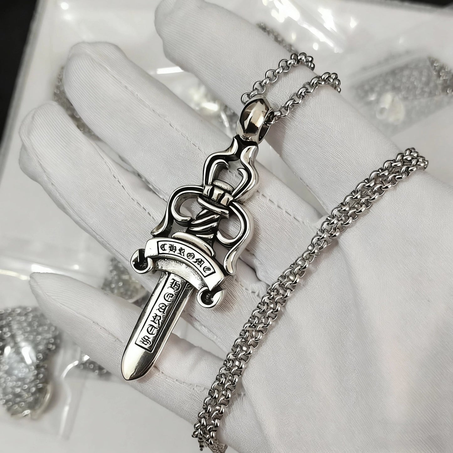 Cross necklace hexagonal star chain ﻿