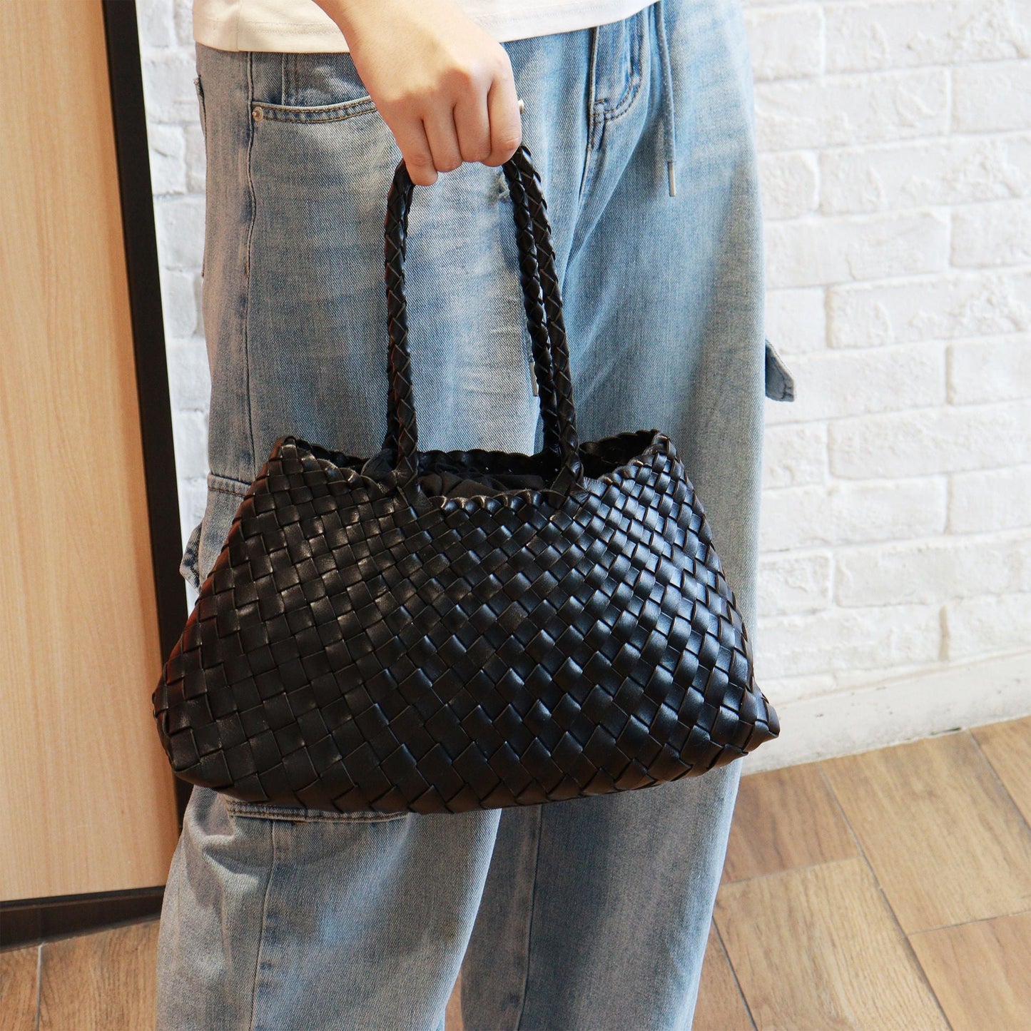 Trendy Retro Handbag