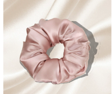 Large mulberry silk scrunchie
