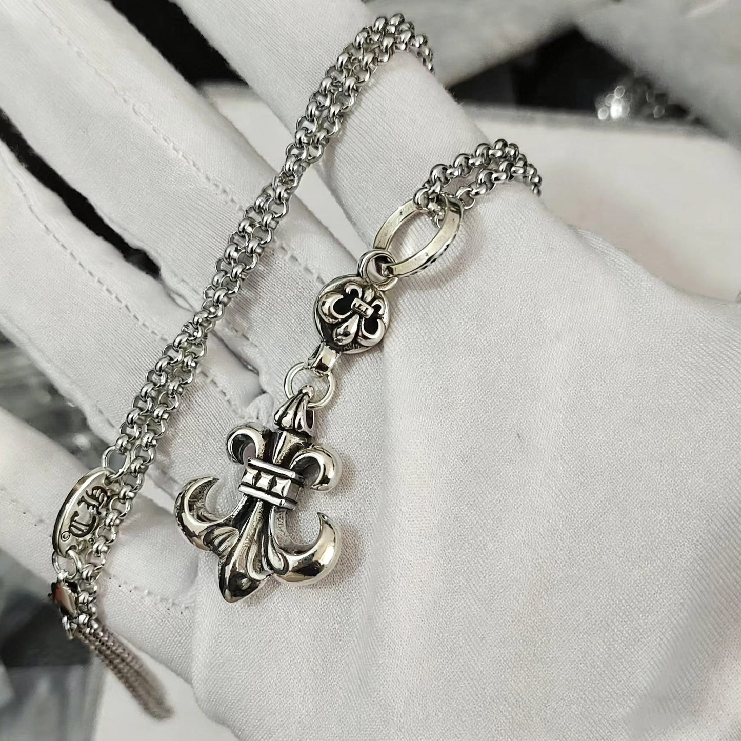 Cross necklace hexagonal star chain ﻿
