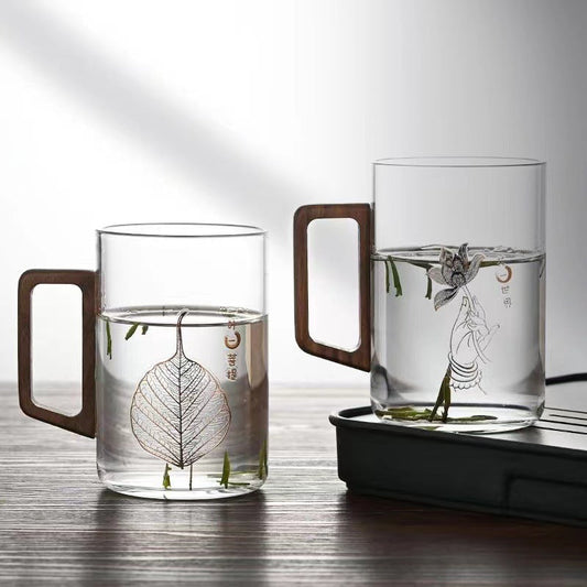 Tea cup with walnut handle