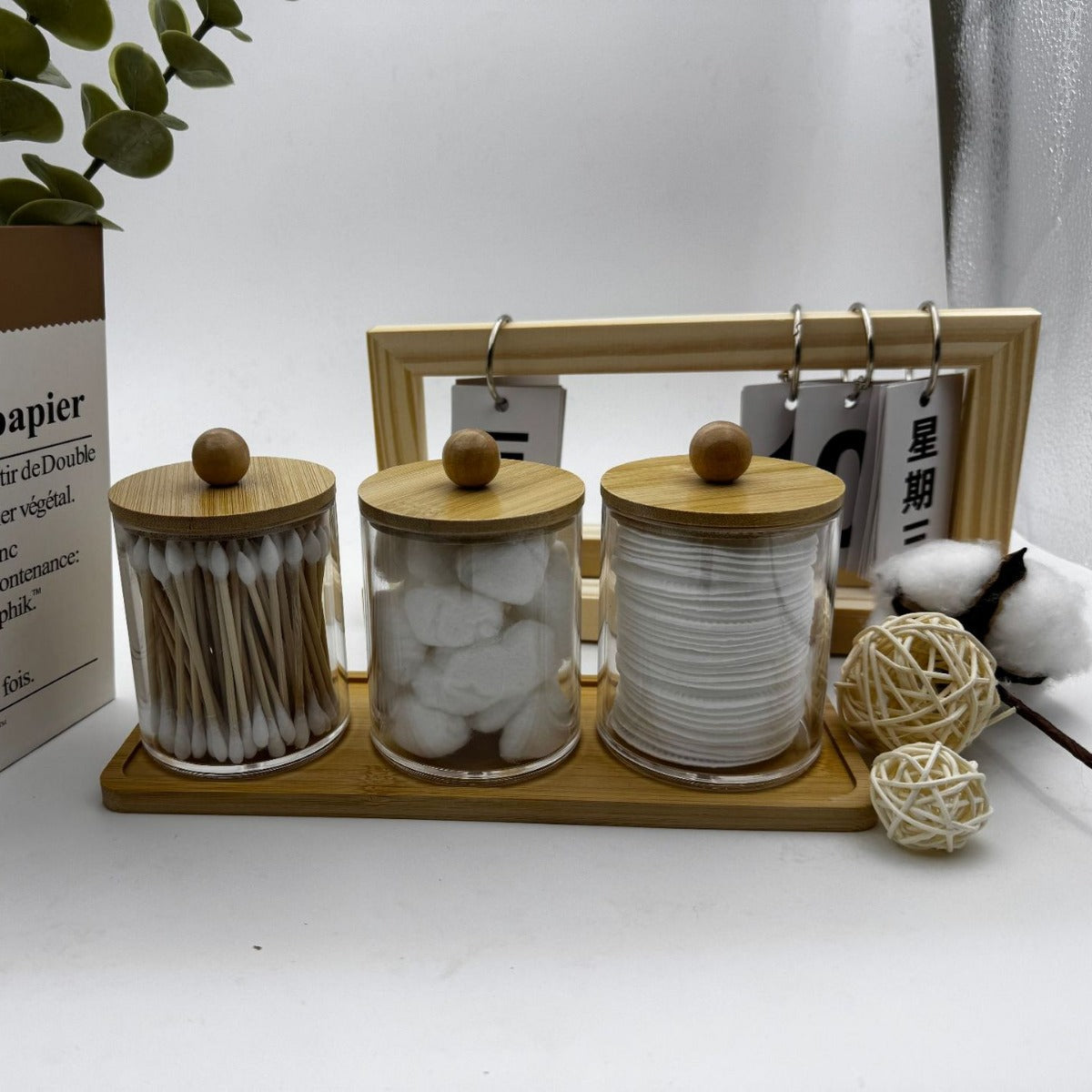 Bamboo cover round container