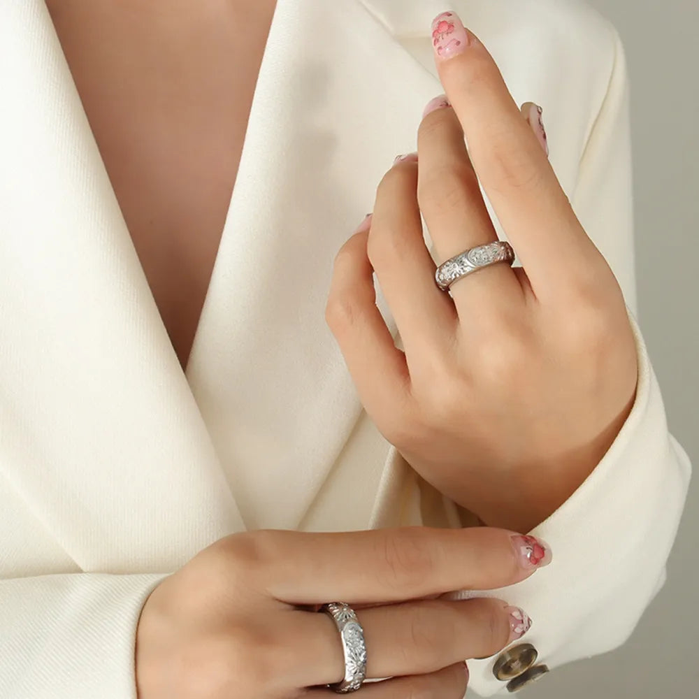 Star Moon Shaped Sparkling Zircon Ring