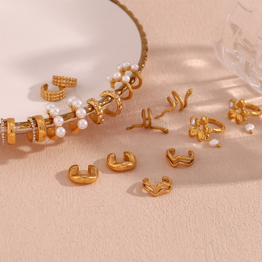 Niche light luxury simple earrings