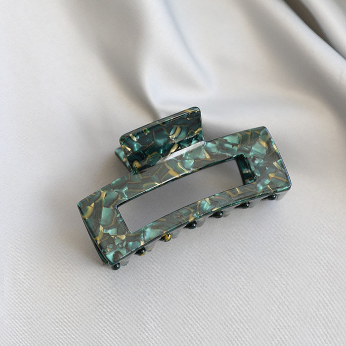 Hollow Leopard Pattern Claw Clip