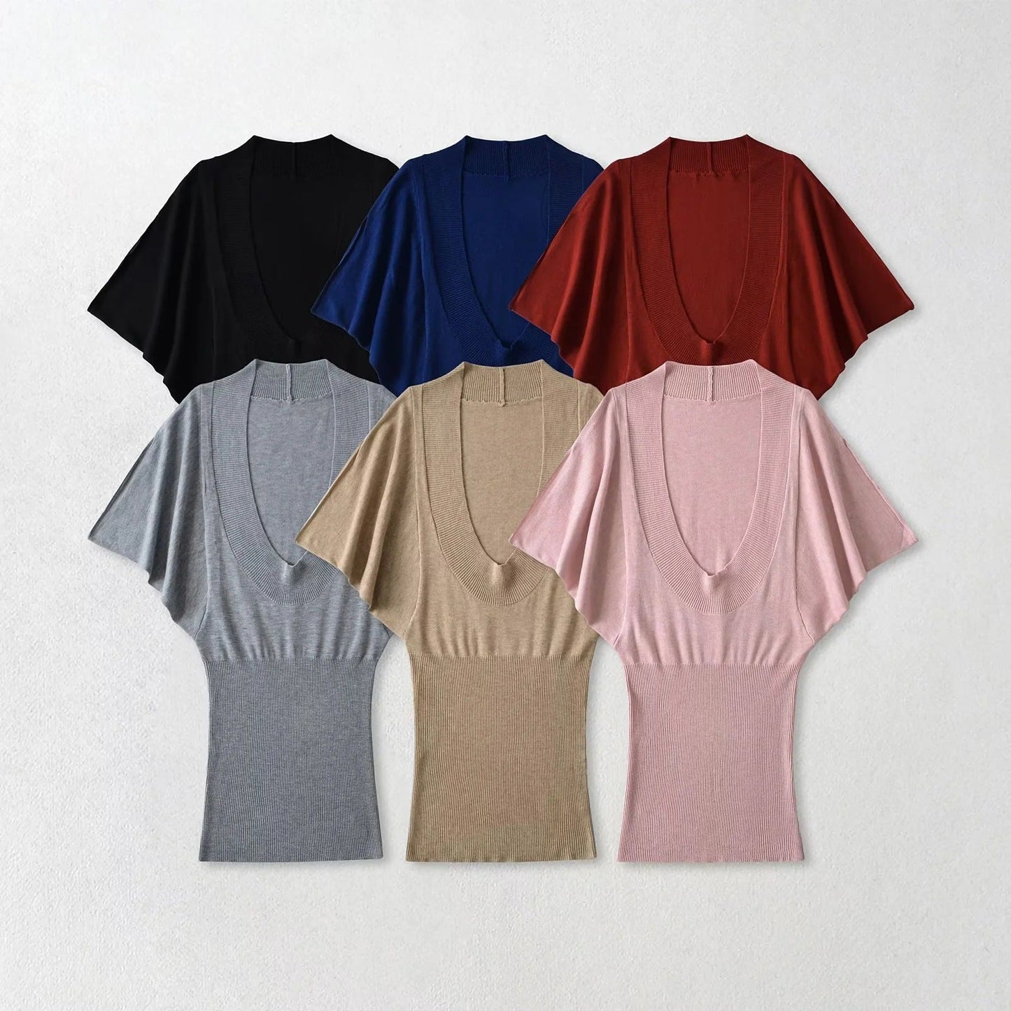 U-neck waist cinched knitted hooded dress