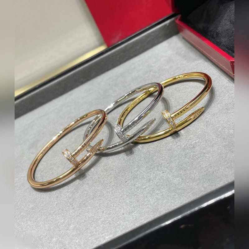 V-Gold Diamond Pavé Screw Cuff