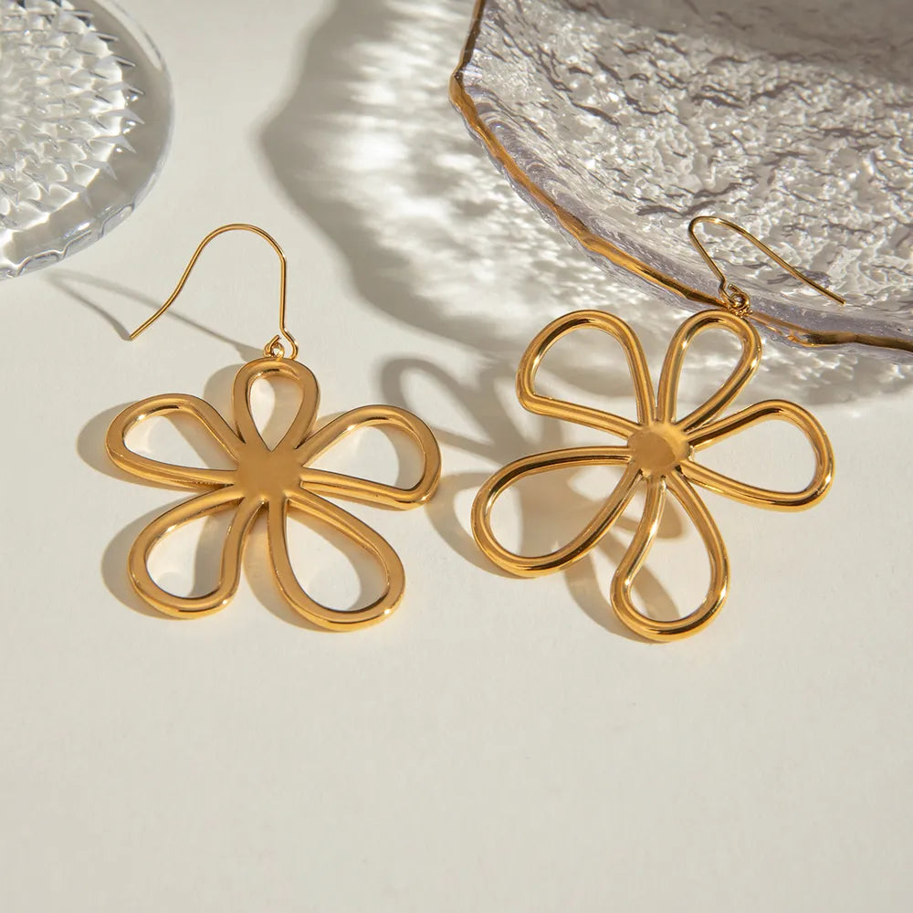 Stainless steel line flower earrings
